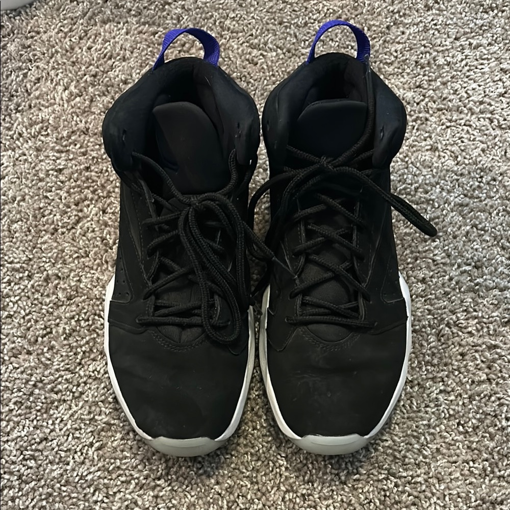 Nike Black High-Top Athletic Shoes with Ankle Support